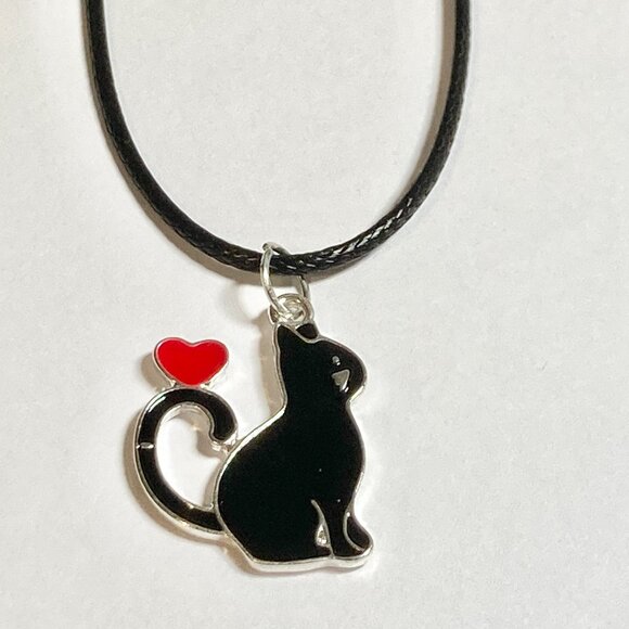 Black Cat Charm Pendant Necklace 16-18" Enamel Red Heart Halloween Cat Lady - Picture 3 of 8